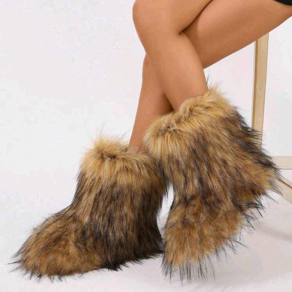 Women Winter Boots - Fashionable Mid-Calf Boots, Faux Fur Flat Snow Boots, Furry - Picture 5 of 6